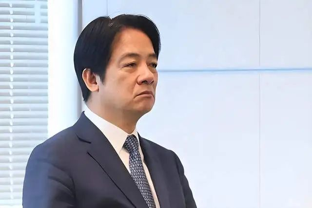 赖清德最后希望破灭,轰-6K搭配“航母杀手”现身,美军机硬闯台岛被拦