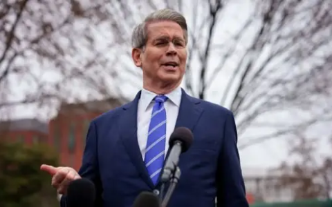 猜到了加拿大的反制，万万没有想到，美财长受不了关税竟想辞职了