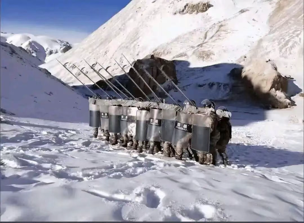 为什么大高手在玩冷兵器?