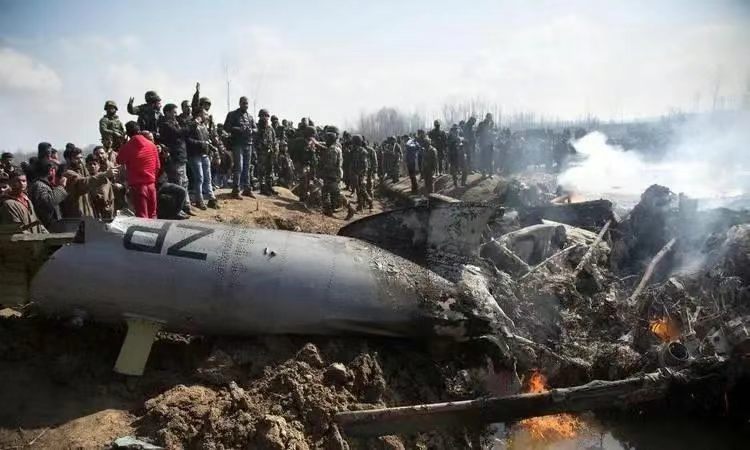 印军“风暴阴影”隐身巡航导弹被巴军“俘获”后,中国防空系统成了近期军贸市场第一抢手货!