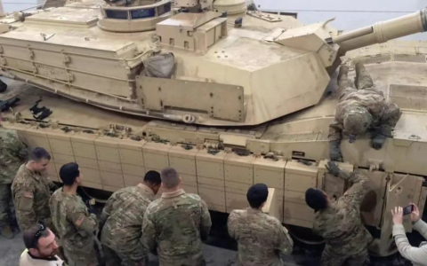 中美俄的强项全占了！朝鲜“金玛塔”坦克再曝光：125毫米炮+主动防御+重型爆反？