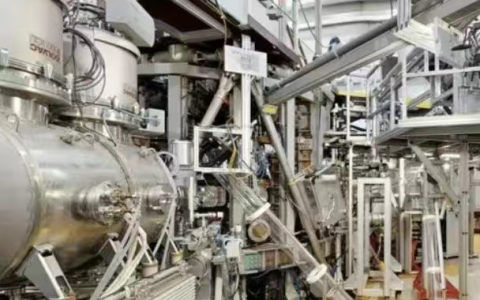 重大突破：EPFL团队攻克托卡马克排热难题