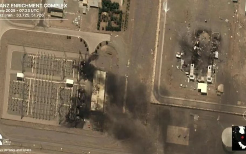 伊朗，帝国的黄昏