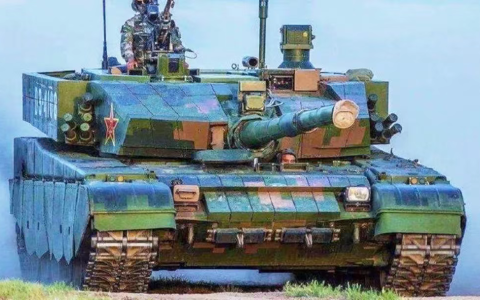 中国油电混动坦克要来了！它或许将是无人机的克星