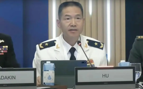 今年香会，国防大学代表团团长“三个坚持三个反对”说明了什么？