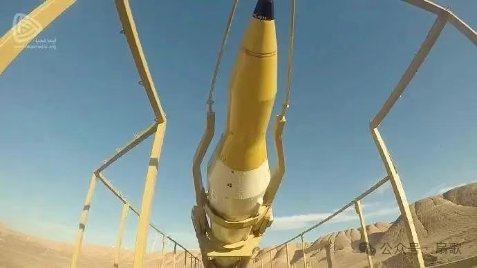 伊朗使用”泥石”中程导弹强攻以色列，难道这个就是传说的大威力武器？