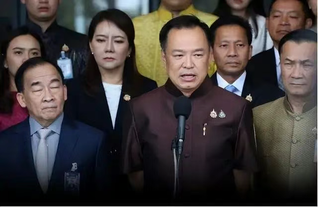 中国邻国又要变天?佩通坦这次忙中出了大错