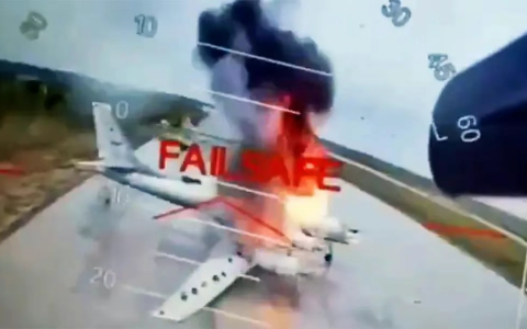 乌克兰宣布“摧毁41架俄战略轰炸机”，美媒忍不住了：如果是中国对美轰炸机发动类似袭击……