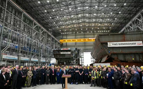 应对俄罗斯威胁 英国宣称要建12艘核潜艇