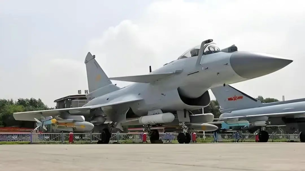 备战2027:中方向巴方出口歼35、空警500和红旗19