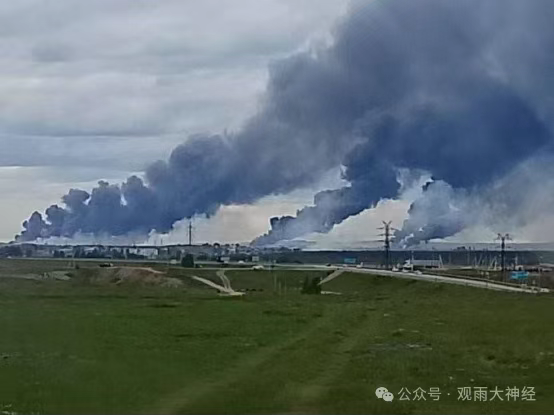 乌军摧毁战略轰炸机虽然让俄军抓狂，但也帮了俄军一个忙…