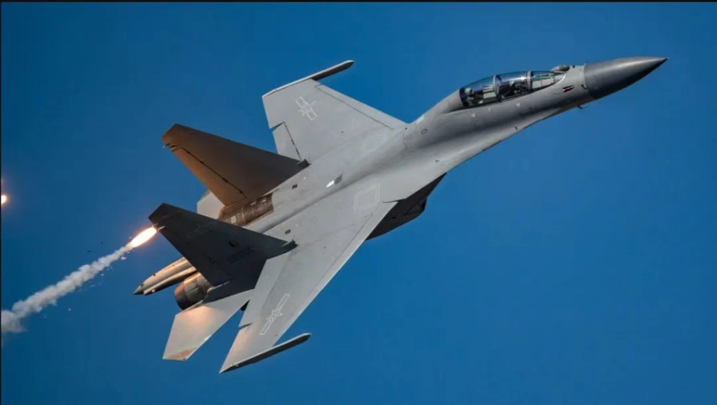 强悍！5架歼-16大杀四方，击落蓝军51架，包括14架歼-10C