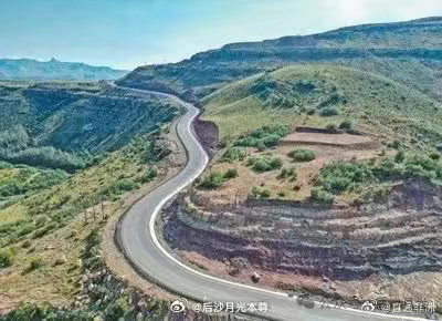 我们恨他!首个被美国关税逼入“绝境”的国家出现了!