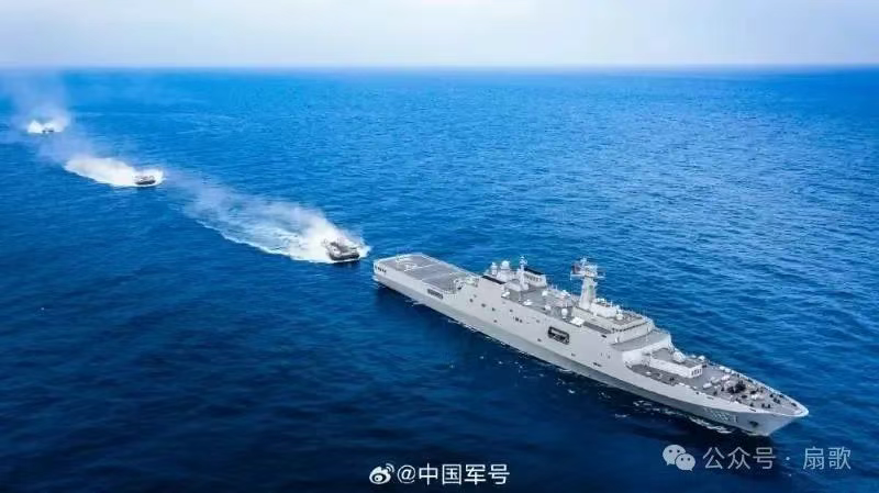 外媒预测2025年海军正式服役的主力舰艇总吨位超过25万吨,总吨位接近300万吨!