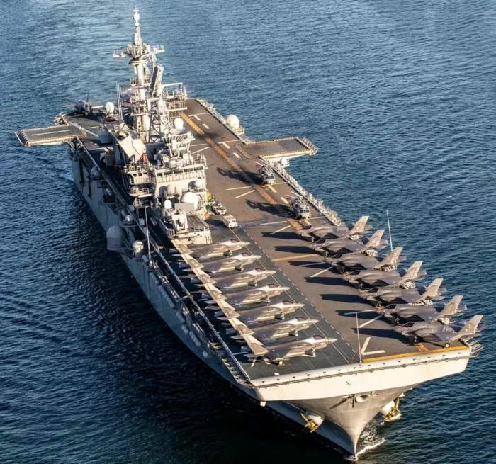 俄罗斯要买歼-35了?俄媒:放弃“库”舰后,可以造轻型航母,从中国采购先进舰载机!