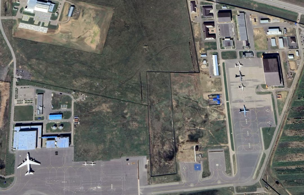 原汁原味:最新下线运8交付哈萨克斯坦,价格不足A400M的1/5