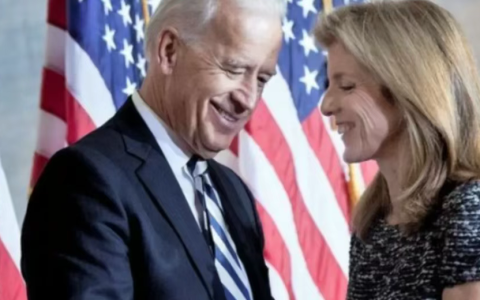 迟迟未到的大使