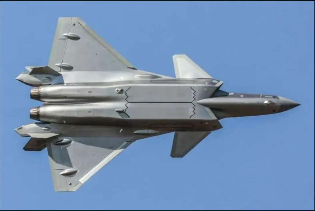 歼-20尾喷管锯齿,不光能雷达隐身,还藏着一个鲜为人知的大秘密