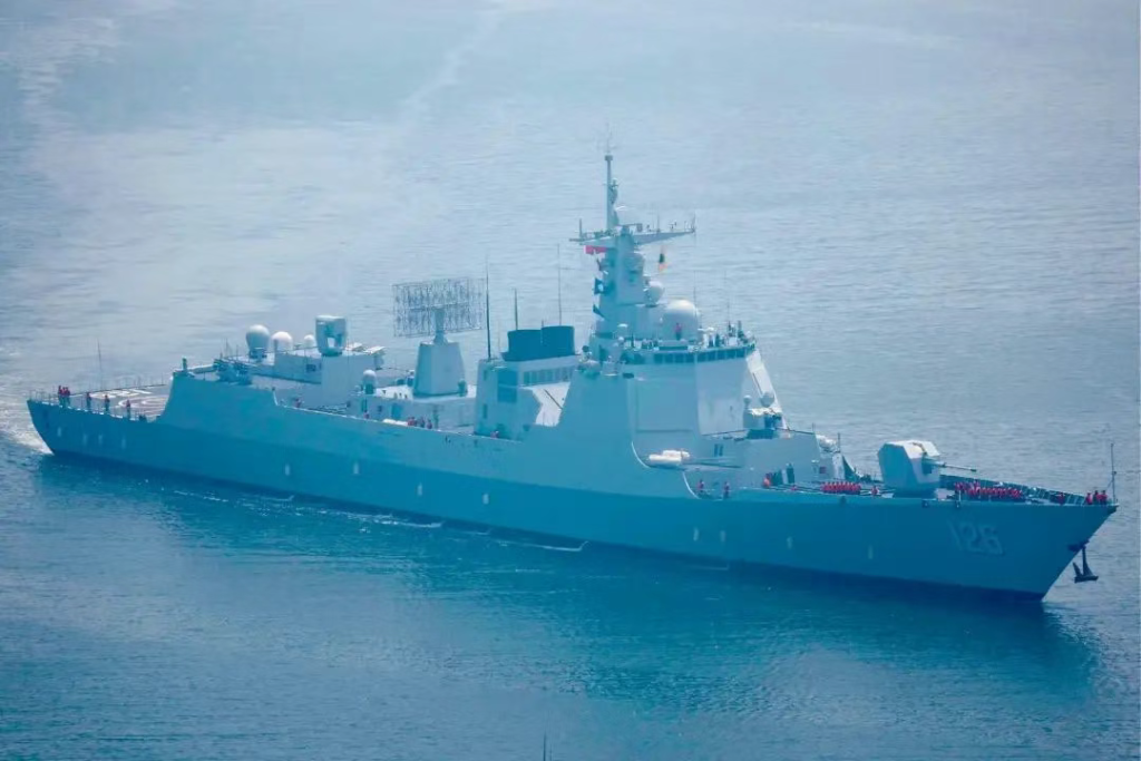 一二线城市已不够用,052D驱逐舰建造太多的后遗症?再聊聊052D的主雷达到底是什么材质