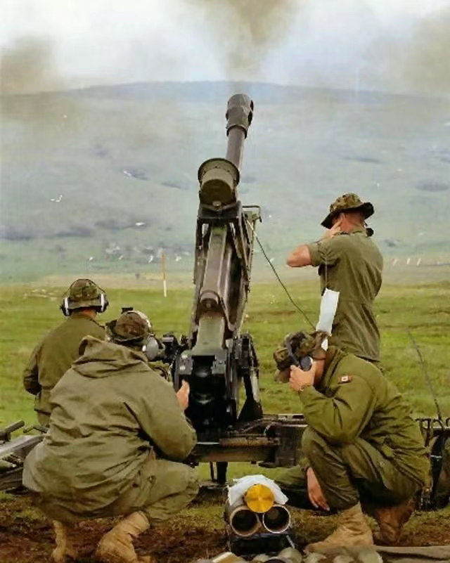 西式105榴弹炮快如机枪,能把对手打懵!为何解放军不屑一顾