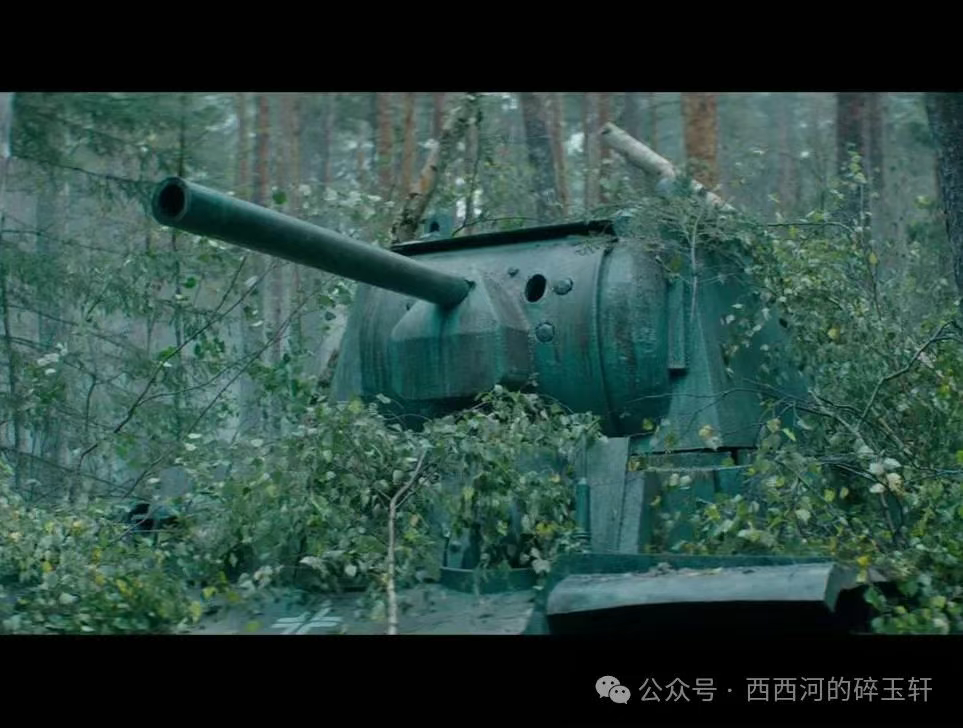 这位坦克英雄的传奇不输魏特曼，却被“大片”给糟践了