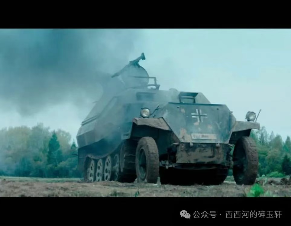这位坦克英雄的传奇不输魏特曼，却被“大片”给糟践了