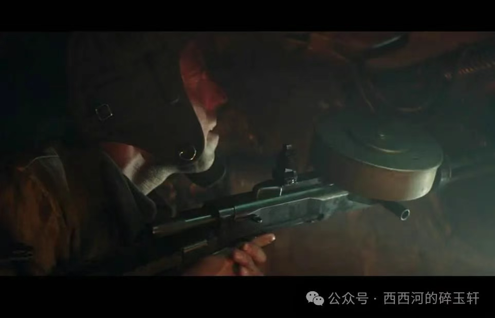 这位坦克英雄的传奇不输魏特曼，却被“大片”给糟践了