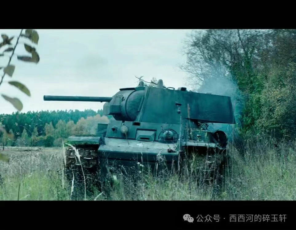 这位坦克英雄的传奇不输魏特曼，却被“大片”给糟践了