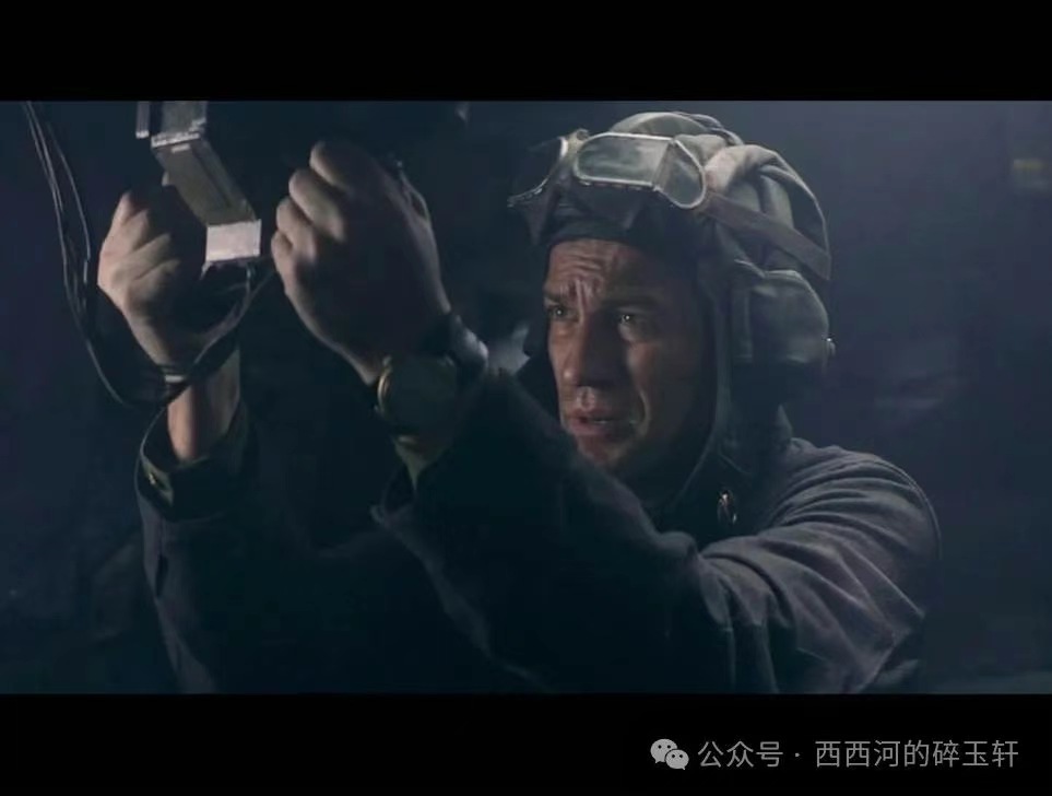 这位坦克英雄的传奇不输魏特曼，却被“大片”给糟践了