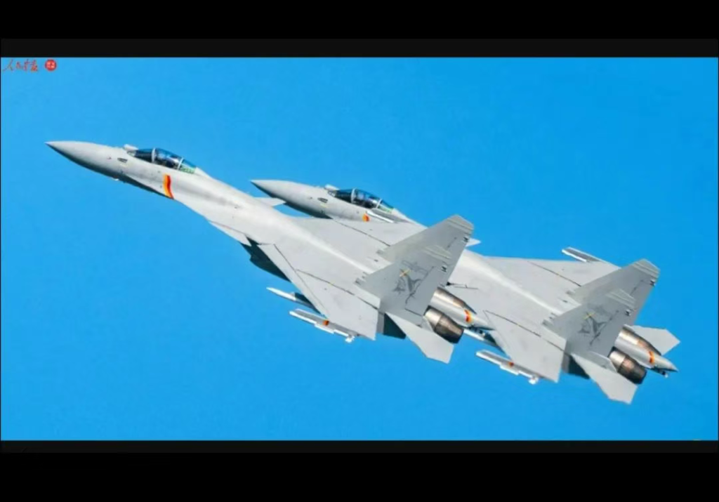 央视公开世界最强舰载机生产线,性能全面碾压美军,量产已超过70架