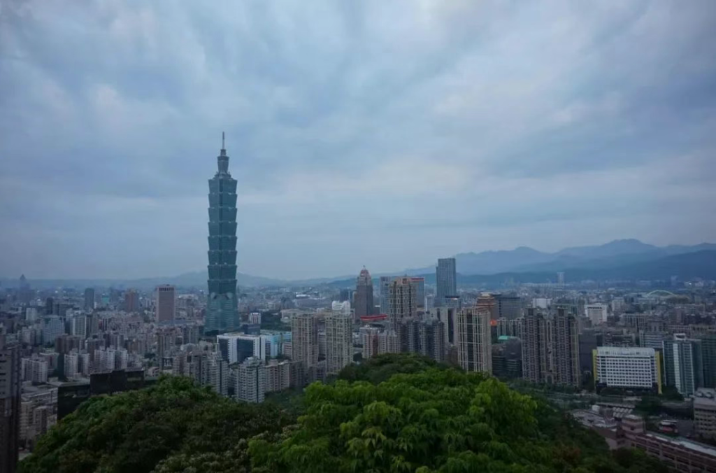 一个国家的发展上限是由什么决定的?