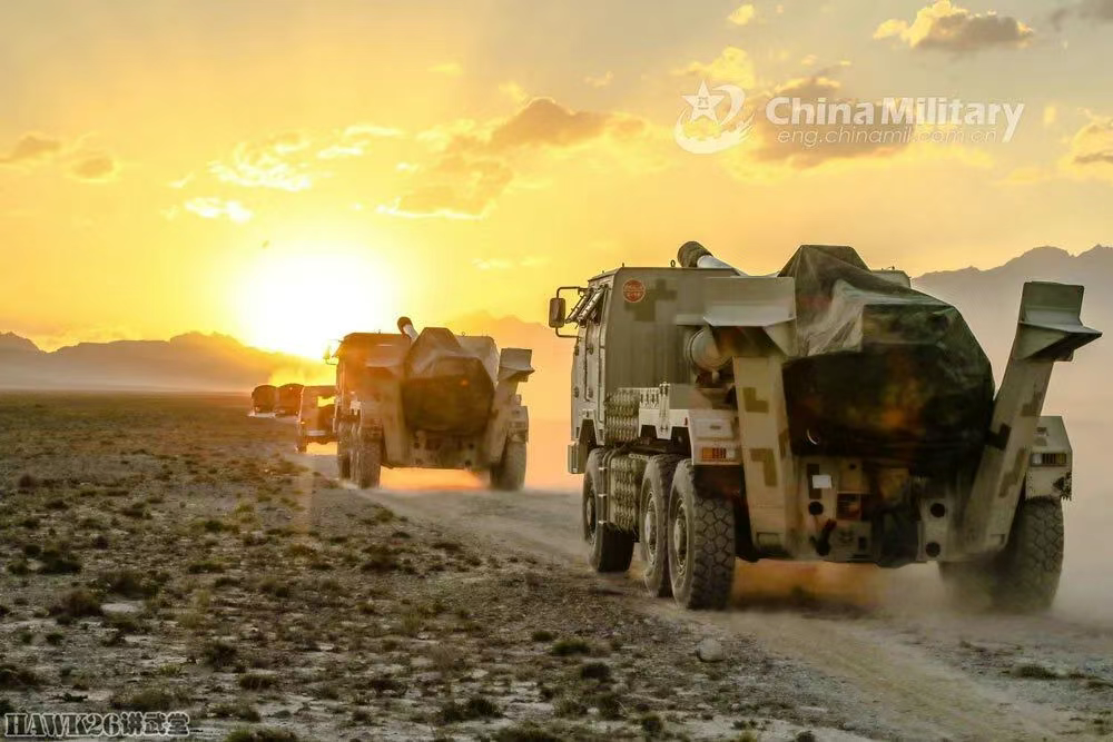 PCL-181自行榴弹炮完成高原演习 与其他卡车炮并不一样