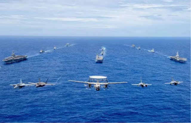 日本带领五国舰队来西太，不料美舰直接被解放军驱离了