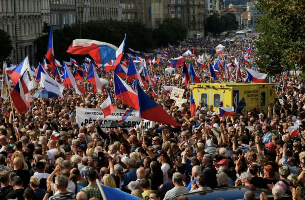 求锤得锤,中国一纸令下,直接拉黑!