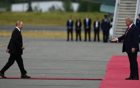 莫迪恐怕怎么都没料到，美俄峰会谈完之后，第一个倒霉的竟是印度