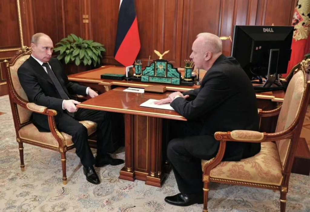 普京开启权力洗牌,和他50年交情的老同学,成了最大的赢家?