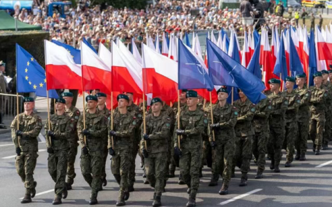 美欧闯下的大祸，想让中国收拾“烂摊子”？这个坑我们不跳