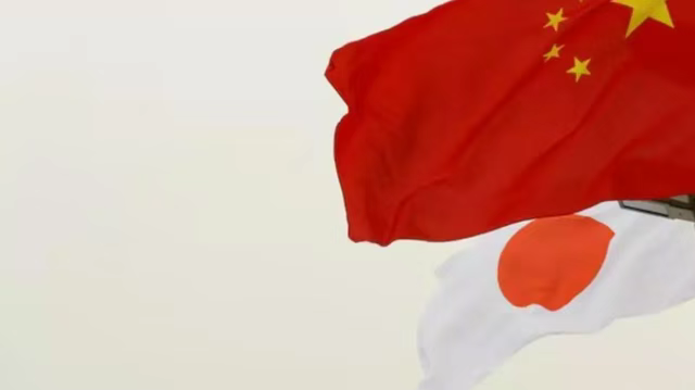 石破茂彻底不装了，搞起了卑鄙小动作：谁参加93阅兵就是反日