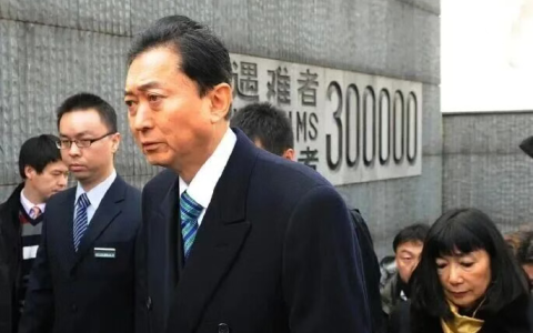 日本前首相确认出席九三阅兵，他儿子却为何跳出来反对？