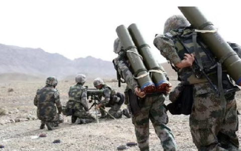 穷则战术穿插，达则给老子炸