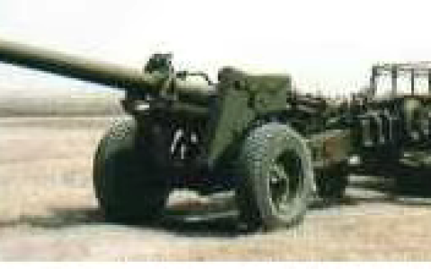 看看FH77，就知道为啥解放军不要W88式155榴弹炮了