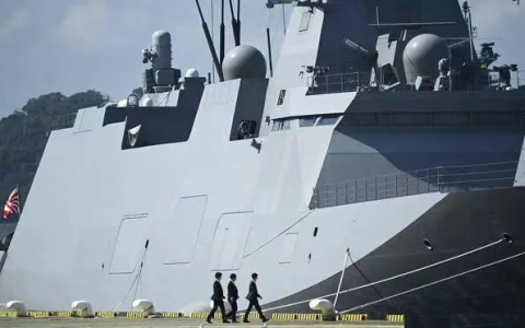 65亿美元买日本战舰，澳大利亚打的什么算盘？