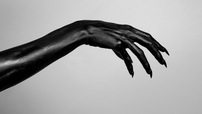 嗟来之食吃多了,肚子要痛的