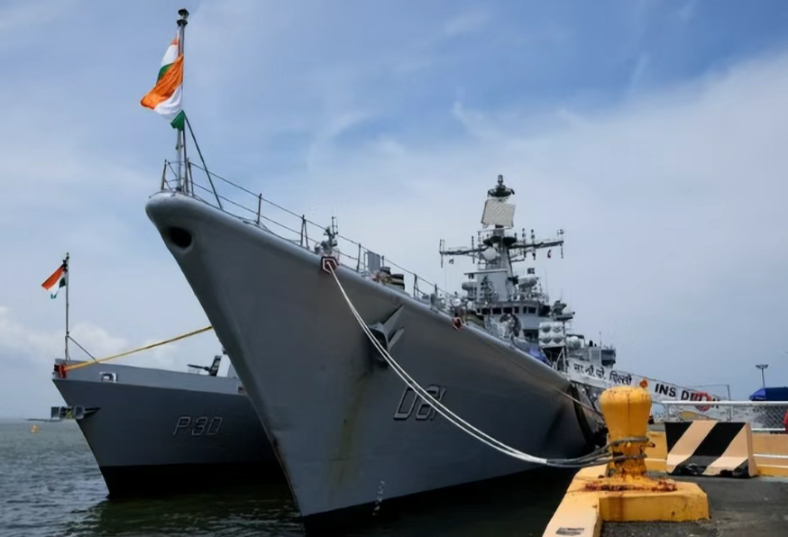 印度刚挨完揍，还不老实！