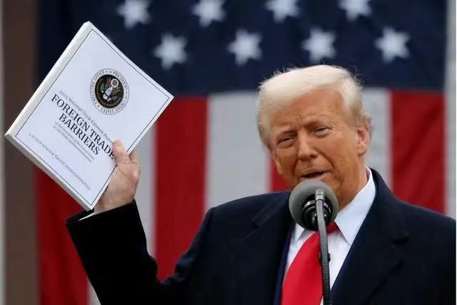 狂砸4500亿美元，李在明拿到访美邀请函，中方“预言”要成真？