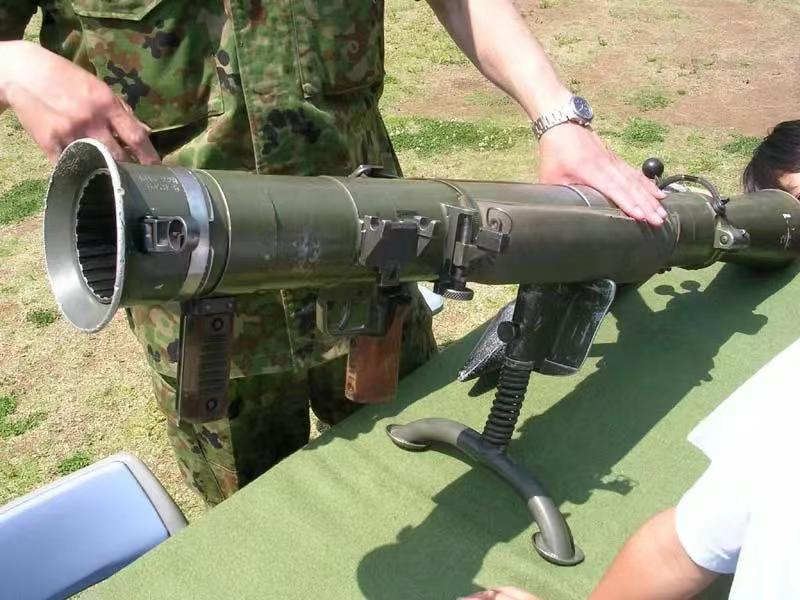 你这瑞典肉丸怎么一股日本咖喱猪排味——丰和84毫米无后坐力炮