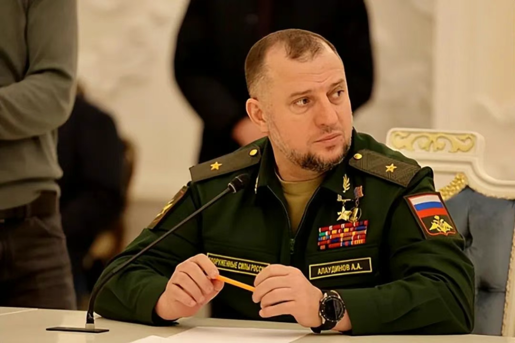 卡德罗夫“命悬一线”,普京至今保持沉默,背后到底有何隐情?