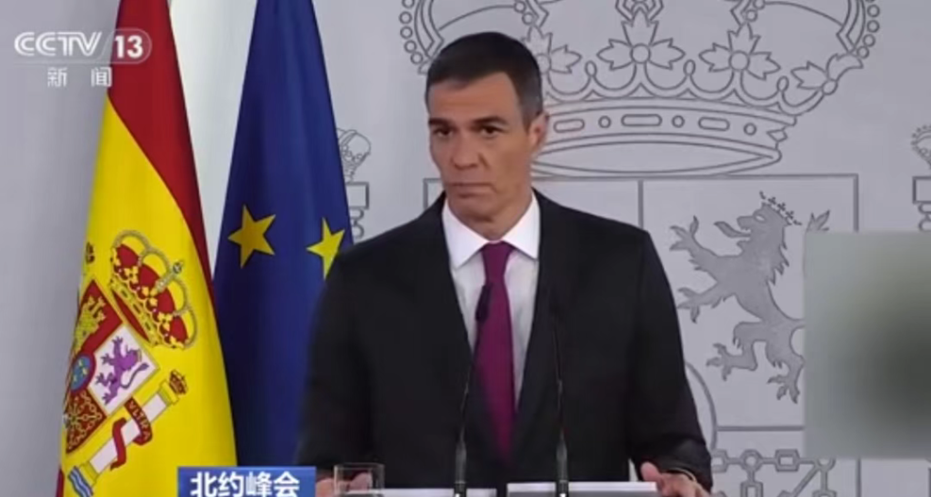 美国重大失败，特朗普罕见沉默，东大的表现亮了！