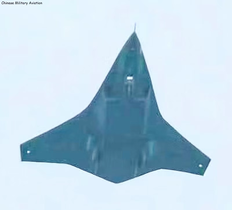 东大甩出王炸!第三款六代机横空出世!美媒:我们永远追不上了