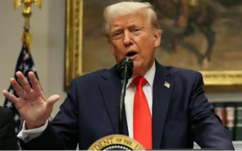 特朗普9月3号在白宫会见波兰总统，不来北京了？